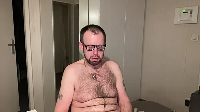 FABIOGLASSES online show from 03.13.26