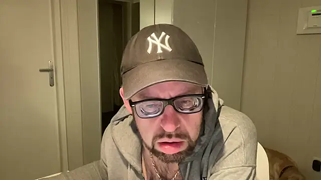 FABIOGLASSES online show from 03.15.26