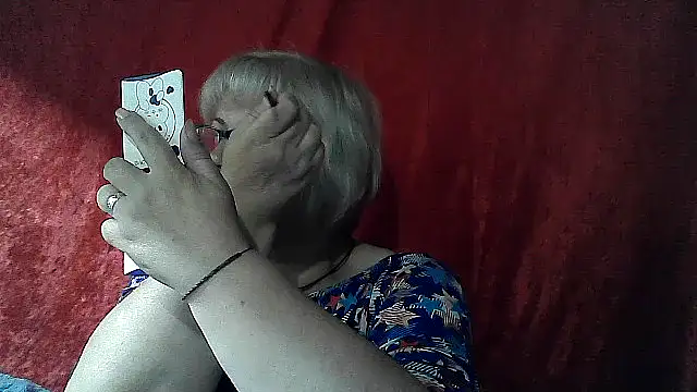 Snapshot of Gina_Marlyn chatting on 05.13.26 Gina Marlyn online show from 05.13.26
