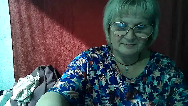 Snapshot of Gina_Marlyn chatting on 06.08.26 Gina Marlyn online show from 06.08.26