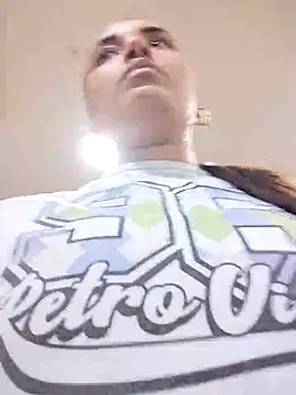 aisha es online show from 03.12.25