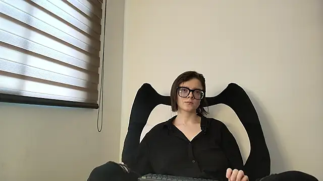 Arya starrk online show from 02.24.26