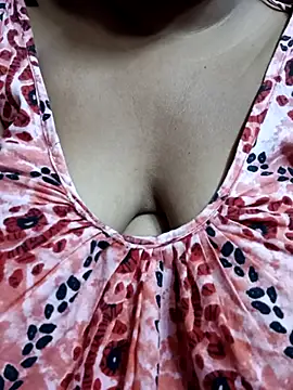 Snapshot of DEPALI09 chatting on 11.12.25 DEPALI09 online show from 11.12.25