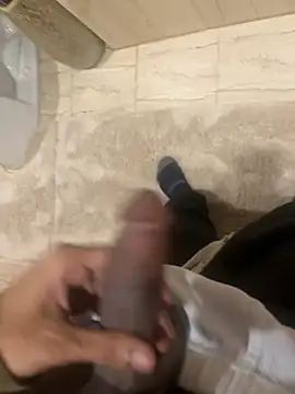 Snapshot of dingoding chatting on 12.28.24 dingoding online show from 12.28.24