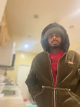 Snapshot of dingoding chatting on 02.12.25 dingoding online show from 02.12.25