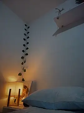 ShelbyHagen online show from 02.05.26