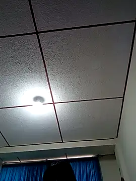 kelly dirty  online show from 03.03.25