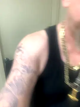 Snapshot of Littledick007007 chatting on 09.27.25 Littledick007007 online show from 09.27.25