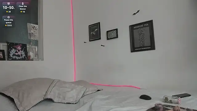 Snapshot of gothic_do11 chatting on 12.02.25 gothic do11 online show from 12.02.25