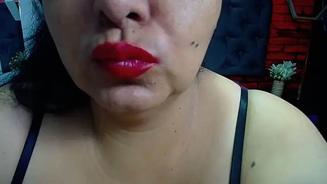 TistMature online show from 01.21.25