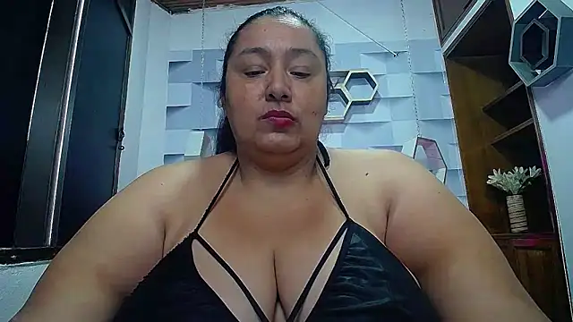 TistMature online show from 03.15.25