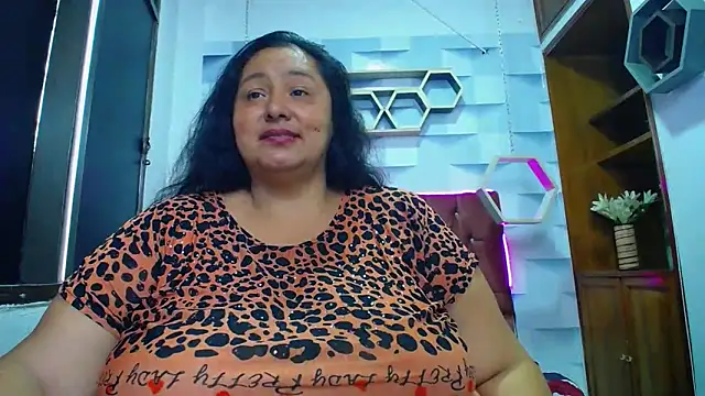 TistMature online show from 03.19.25