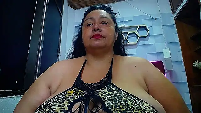 TistMature online show from 03.20.25