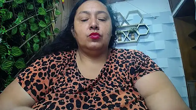 TistMature online show from 11.08.25