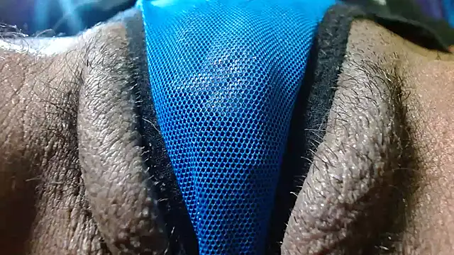 Snapshot of bethanywilson_23 chatting on 11.01.25 bethanywilson 23 online show from 11.01.25