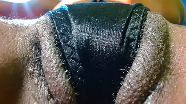 Snapshot of bethanywilson_23 chatting on 11.02.25 bethanywilson 23 online show from 11.02.25