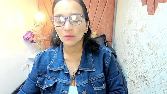 MarilynMiilf  online show from 11.15.25