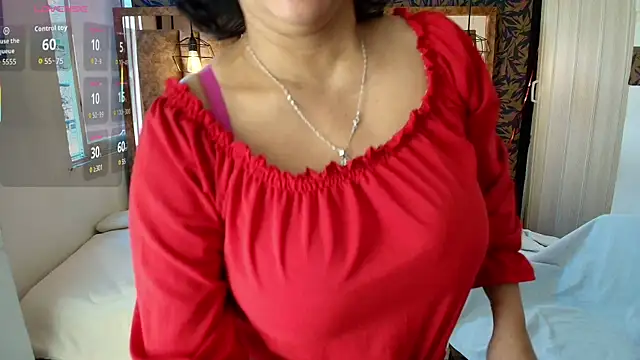 Snapshot of MarilynMiilf_ chatting on 06.27.26 MarilynMiilf online show from 06.27.26
