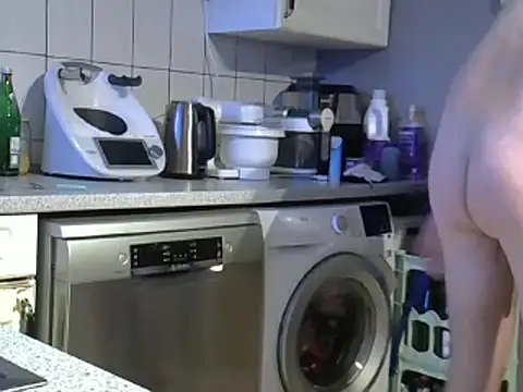 Snapshot of dragon77chelsi chatting on 01.18.25 dragon77chelsi online show from 01.18.25