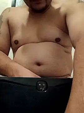 thickcocklatino online show from 04.22.26