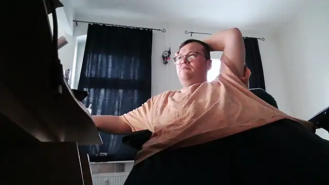 chubbysmallcockxh online show from 02.03.26