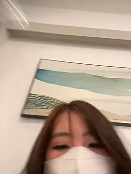 Snapshot of Onee-Chew chatting on 05.06.26 Onee-Chew online show from 05.06.26