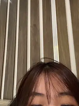 Snapshot of Onee-Chew chatting on 05.17.26 Onee-Chew online show from 05.17.26