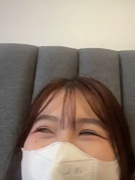 Snapshot of Onee-Chew chatting on 05.22.26 Onee-Chew online show from 05.22.26