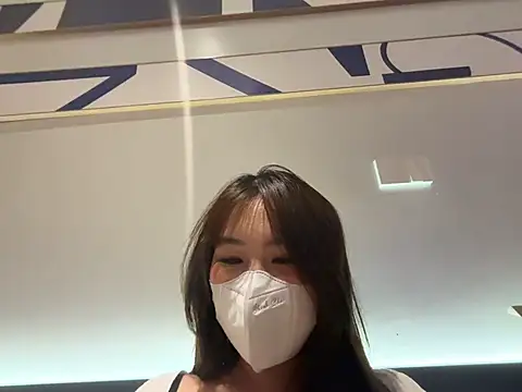 Snapshot of Onee-Chew chatting on 06.16.26 Onee-Chew online show from 06.16.26