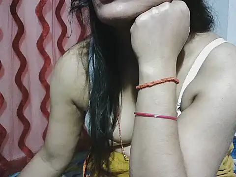 Snapshot of RukminiNew chatting on 02.10.25 RukminiNew online show from 02.10.25