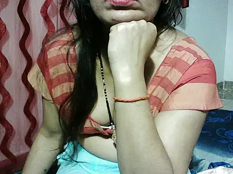 Snapshot of RukminiNew chatting on 02.22.25 RukminiNew online show from 02.22.25