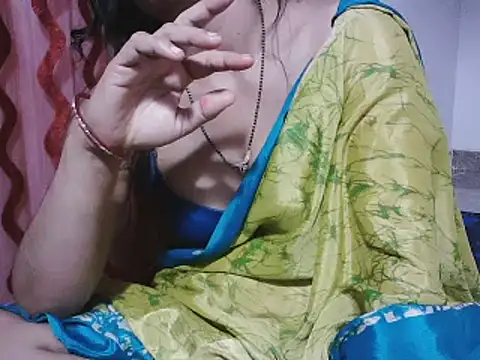 Snapshot of RukminiNew chatting on 03.16.25 RukminiNew online show from 03.16.25