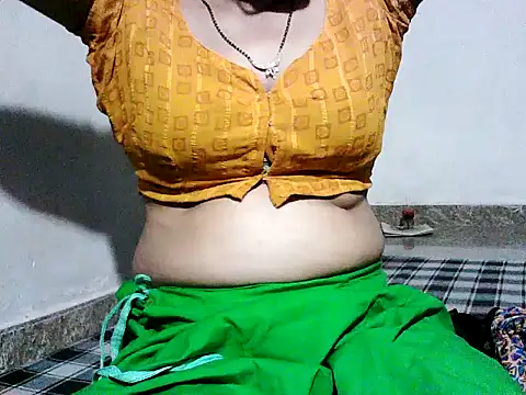 Snapshot of RukminiNew chatting on 10.22.25 RukminiNew online show from 10.22.25