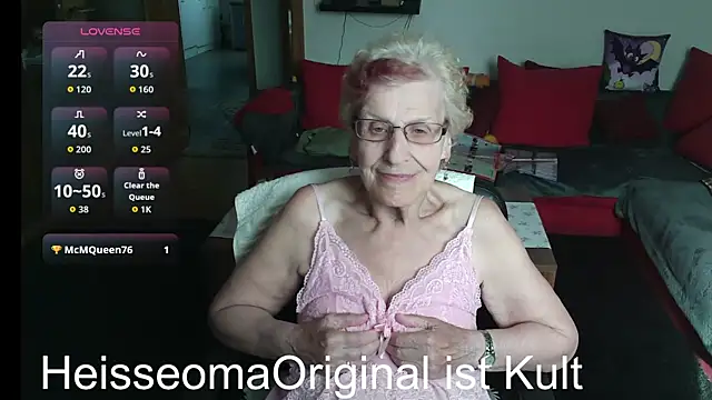 Snapshot of HeisseomaOriginal chatting on 06.02.26 HeisseomaOriginal online show from 06.02.26