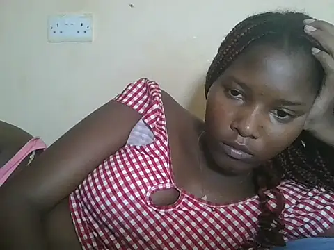 Snapshot of sexyjanett chatting on 09.29.25 sexyjanett online show from 09.29.25