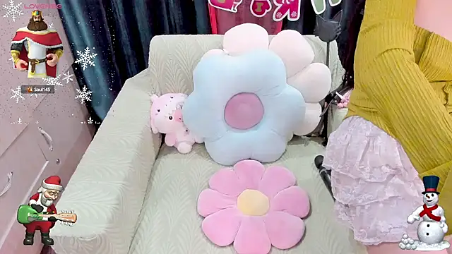 Snapshot of _BABBE_Hii chatting on 12.16.24 BABBE Hii online show from 12.16.24