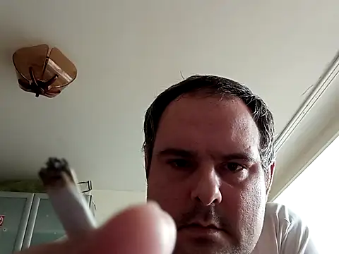 tididi1986 online show from 10.31.25