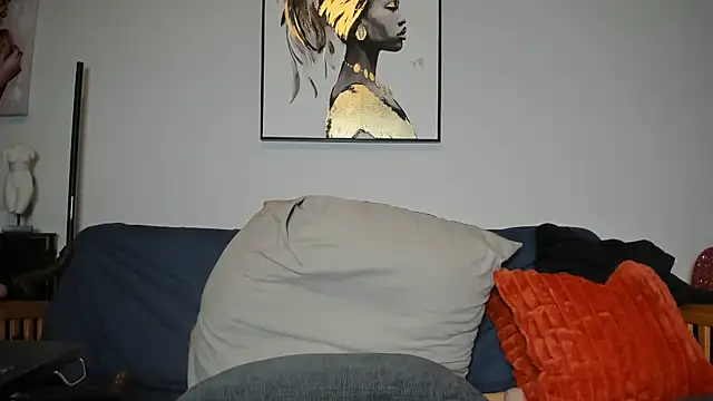 SexyHugeblackTitties online show from 01.17.25