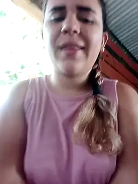 ValeriaSantos- online show from 12.14.24