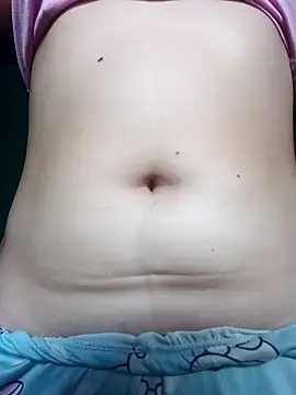 ValeriaSantos- online show from 03.08.25