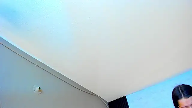 Snapshot of Linda4Petite chatting on 10.14.25 Linda4Petite online show from 10.14.25