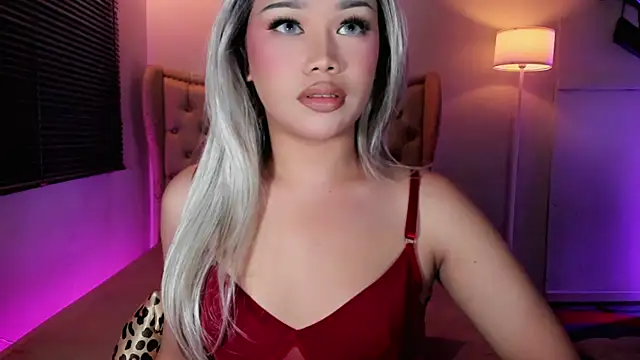 BoaHancockx online show from 12.22.25