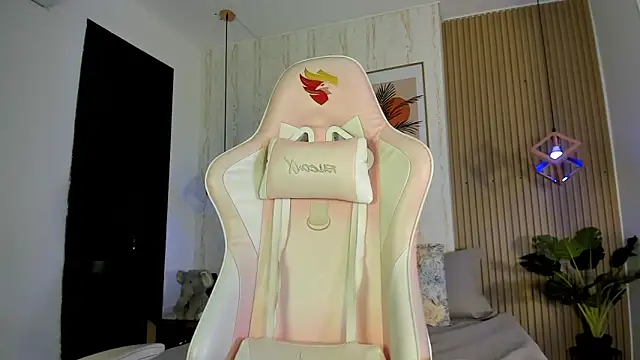 CameronCollins  online show from 11.27.25