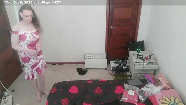 CDAdalyn online show from 10.09.25