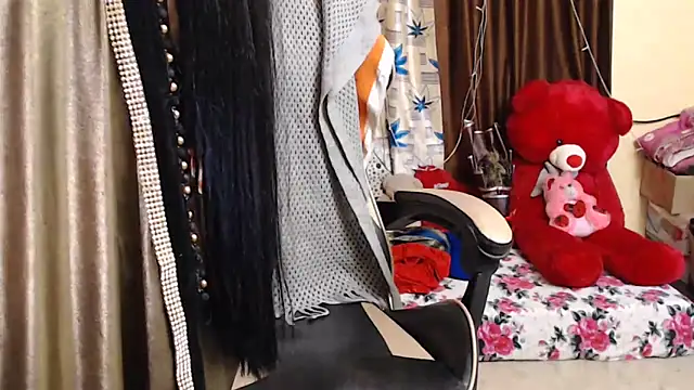 Naughty Kashish online show from 03.20.25