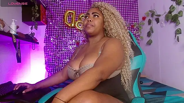 niawk  online show from 10.17.25