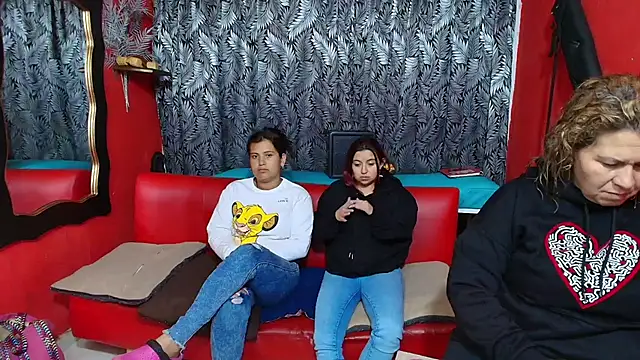 lesbiancuple online show from 02.02.25
