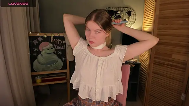 ohmyJuliet online show from 12.06.24