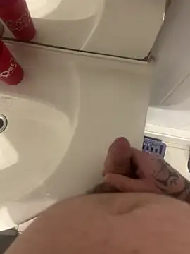 Snapshot of RenaudS-02 chatting on 01.26.25 RenaudS-02 online show from 01.26.25