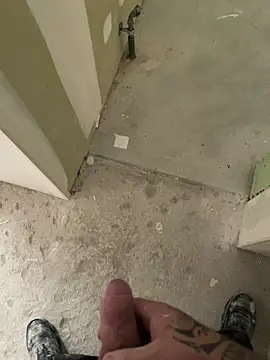 Snapshot of RenaudS-02 chatting on 10.08.25 RenaudS-02 online show from 10.08.25